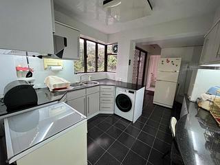 Stubbs Road - Evergreen Villa 07