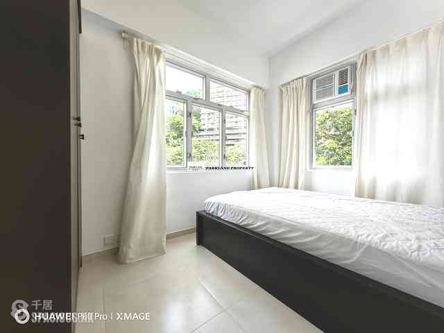 Wan Chai - Hung Fat Building 09
