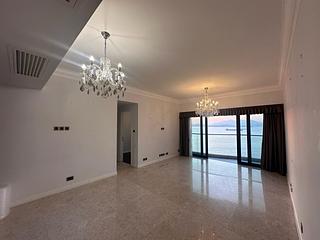 Cyberport - Residence Bel-Air Phase 6 Bel-Air No.8 Block 7 02