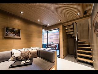 Mid Levels Central - Bonito Casa 06