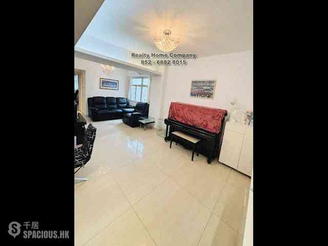 Ho Man Tin - Man Kee Mansion 02