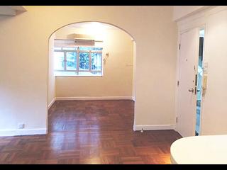 Mid Levels Central - Mountain View Court 02