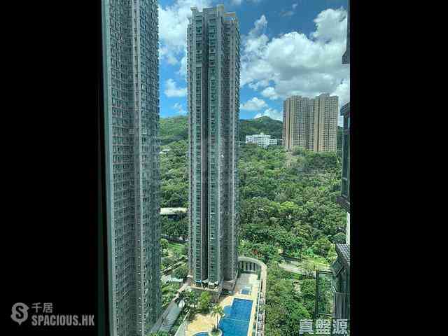Tseung Kwan O - The Metro City Phase 1 Block 1 01