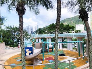 Ap Lei Chau - South Horizons 17