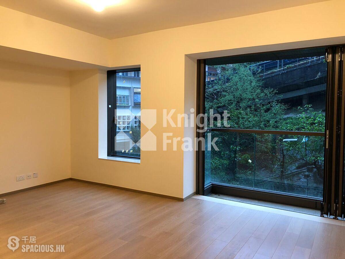 Shau Kei Wan - Island Garden 01