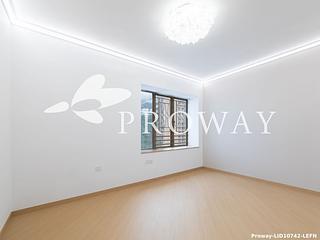 Mid Levels Central - Tregunter Tower 3 09