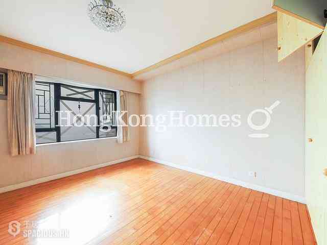 Pok Fu Lam - Baguio Villa Block 48 09