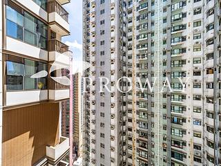 Mid Levels Central - Maxluck Court 02