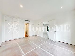 The Peak - Strawberry Hill 19