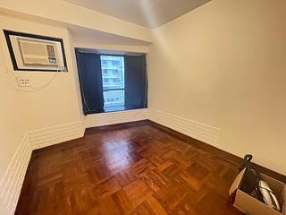 Mid Levels Central - The Grand Panorama Block 2 06