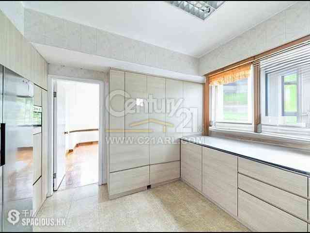 Pok Fu Lam - Cape Mansion Block B 06