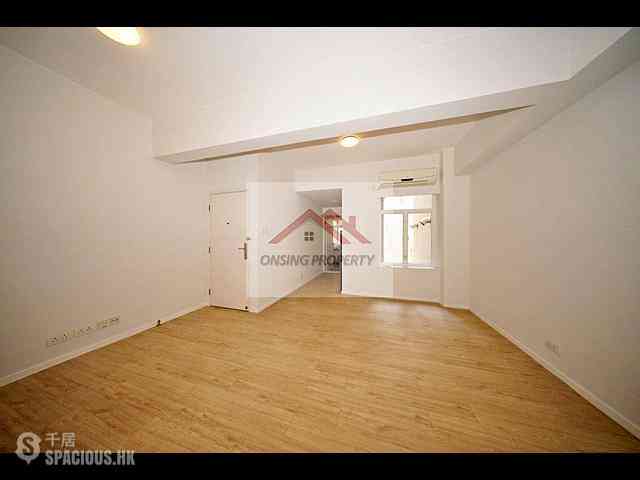 Wan Chai - 25, Queen's Road East 01
