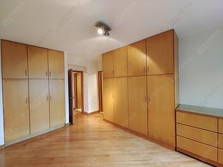 Stubbs Road - Evergreen Villa 05