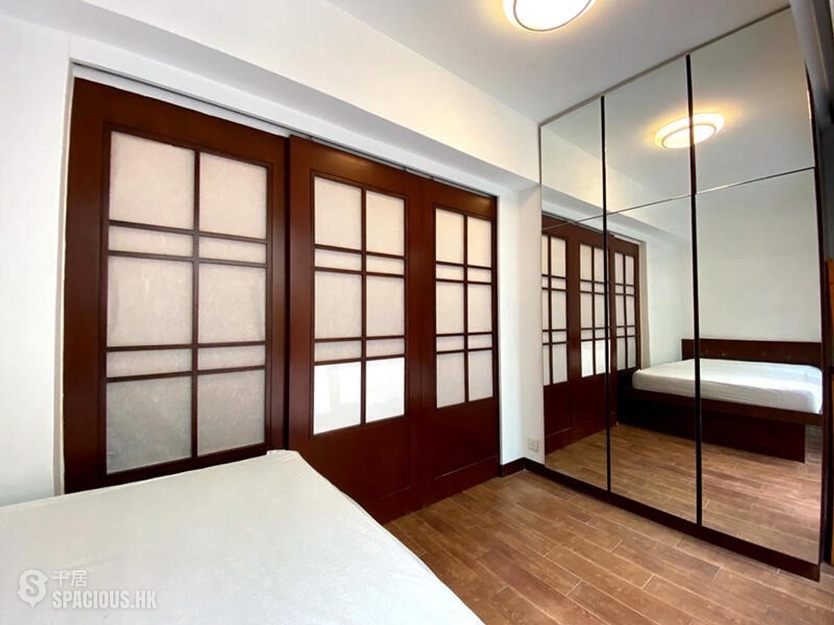 Sheung Wan - Shing Wan Building 01