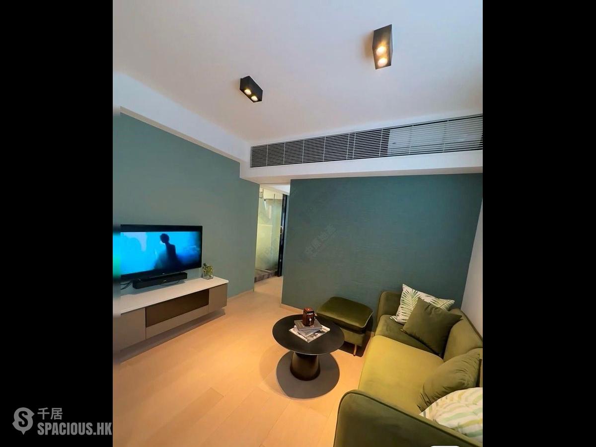 Sheung Wan - Hollywood Hill 01