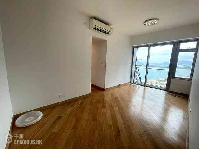 Tung Chung - Century Link Phase 1 Tower 3A 02