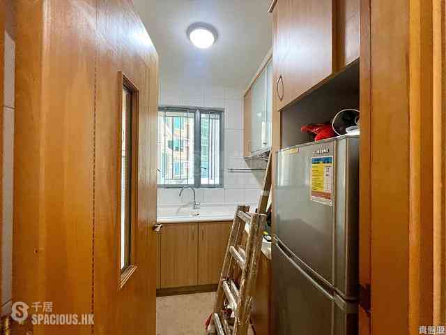Tiu Keng Leng - Ocean Shores Phase 1 Block 2 06