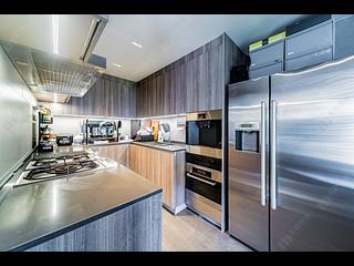 Mid Levels Central - Birchwood Place 11
