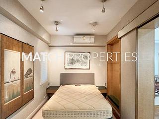 Mid Levels Central - Ying Fai Court 07