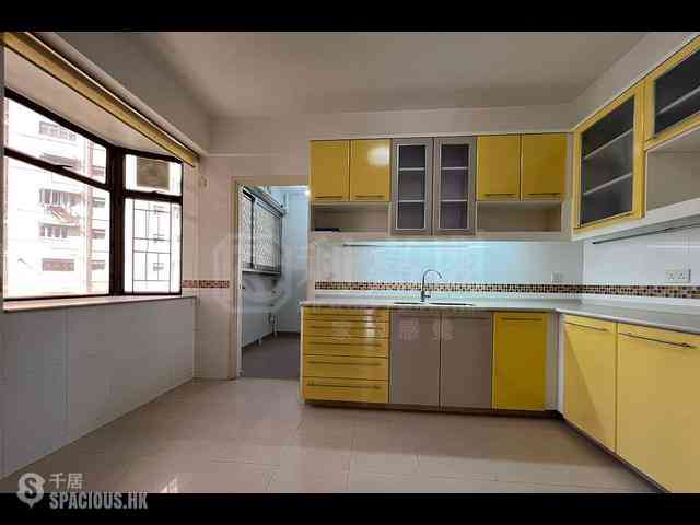 Tai Hang - Elm Tree Towers Block B 17