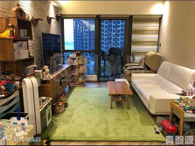 Tung Chung - The Visionary 01