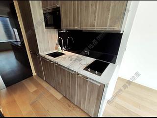 Mid Levels Central - Gramercy 05