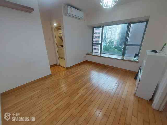 Sheung Wan - Queen's Terrace Block 2 01