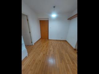 Sheung Wan - Queen's Terrace Block 2 02