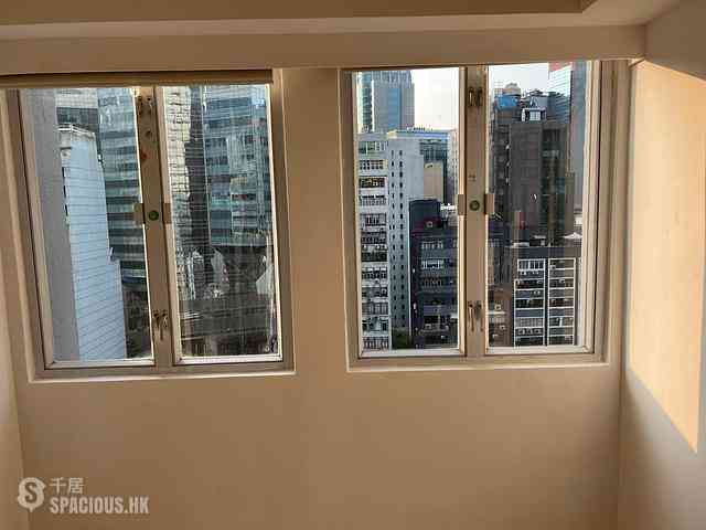 Central - Hung Kei Mansion 06