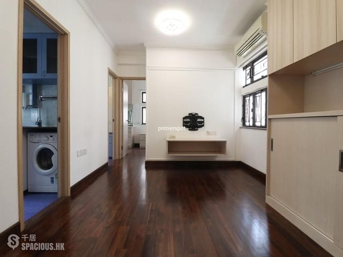Wan Chai - Newman House 01
