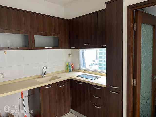 Central - Hung Kei Mansion 04