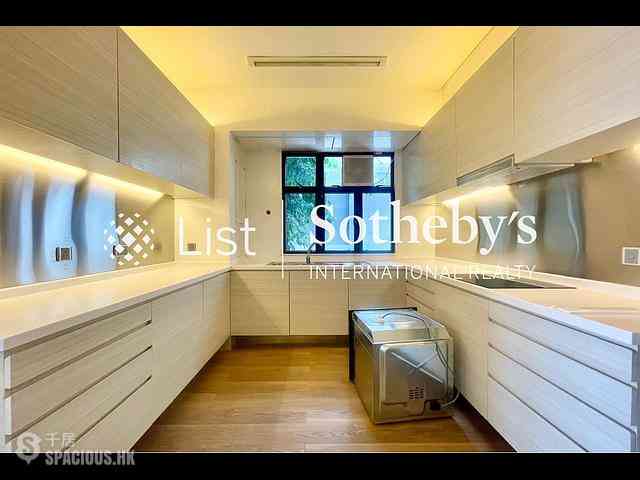Pok Fu Lam - Pine Court 12