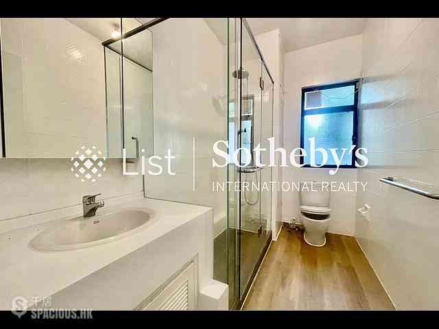 Pok Fu Lam - Pine Court 13
