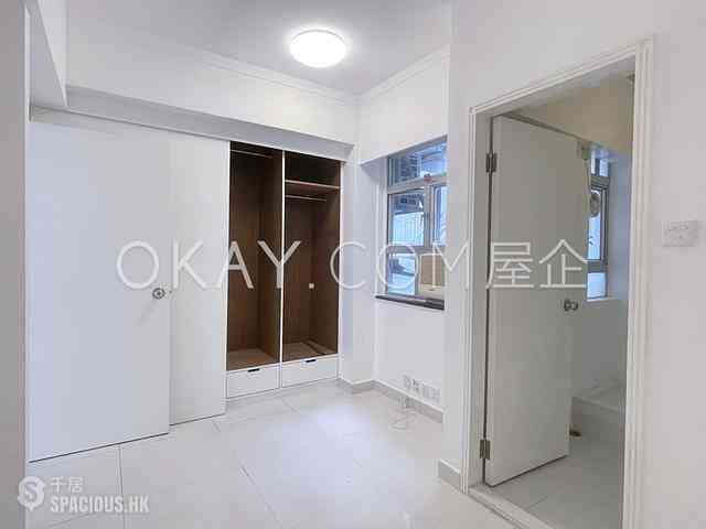 Mid Levels West - 31-37, Lyttelton Road 12