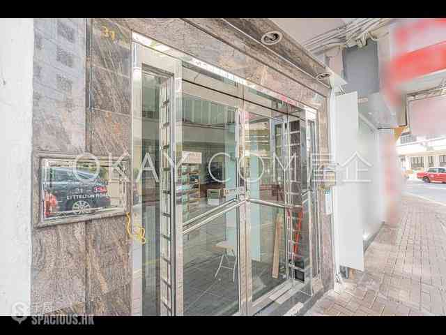 Mid Levels West - 31-37, Lyttelton Road 16