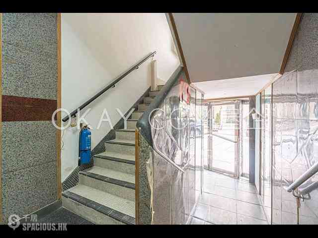 Mid Levels West - 31-37, Lyttelton Road 19