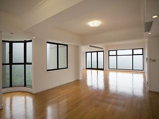 Repulse Bay - Ridge Court 03