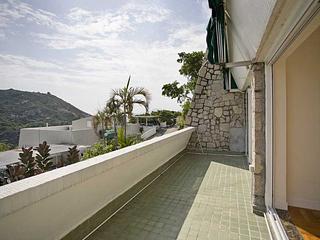 Chung Hom Kok - Jadebeach Villa 05