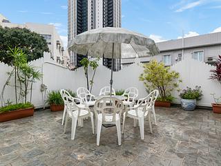 Pok Fu Lam - Consort Garden 02