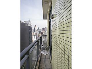 Sheung Wan - Medal Court 03