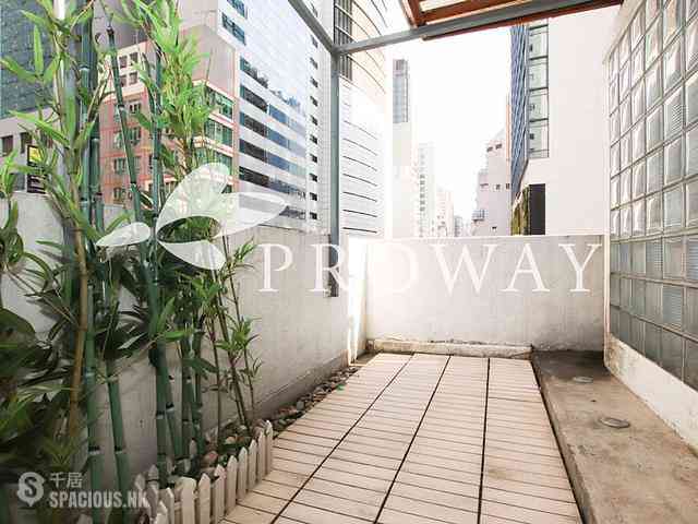 Wan Chai - Golden Coronation Building(Kam Koon Building) 05
