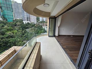 Mid Levels Central - Garden Terrace 02
