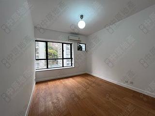 Mid Levels Central - Elegant Terrace 06