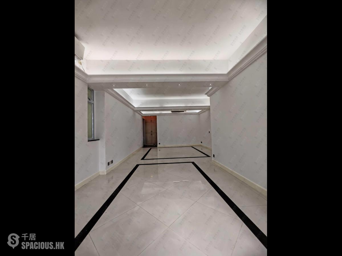 Sai Ying Pun - Rhine Court 01