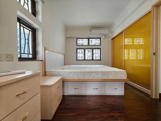 Wan Chai - Newman House 04
