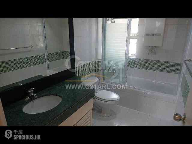 Repulse Bay - 24-24A, Repulse Bay Road 11