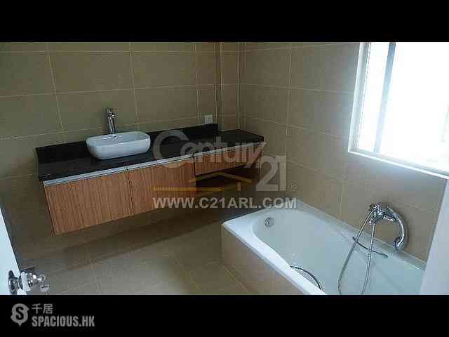 Repulse Bay - 24-24A, Repulse Bay Road 12