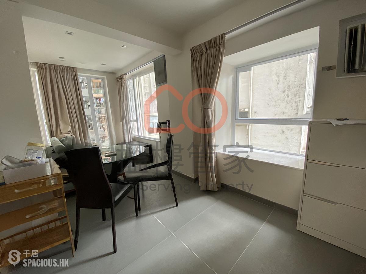 Mid Levels Central - Woodlands Court 01