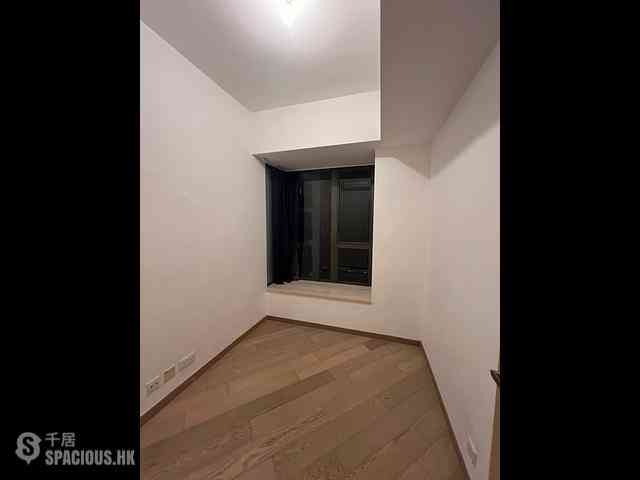 Tung Chung - The Visionary Tower 5 04