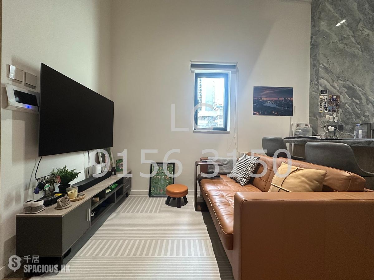 Sai Ying Pun - 111, High Street 01